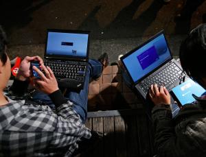 No need to pause (Image: Toru Hanai/Reuters)