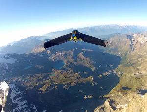A bird-like drone takes to the Alpine skies (Image: SenseFly)